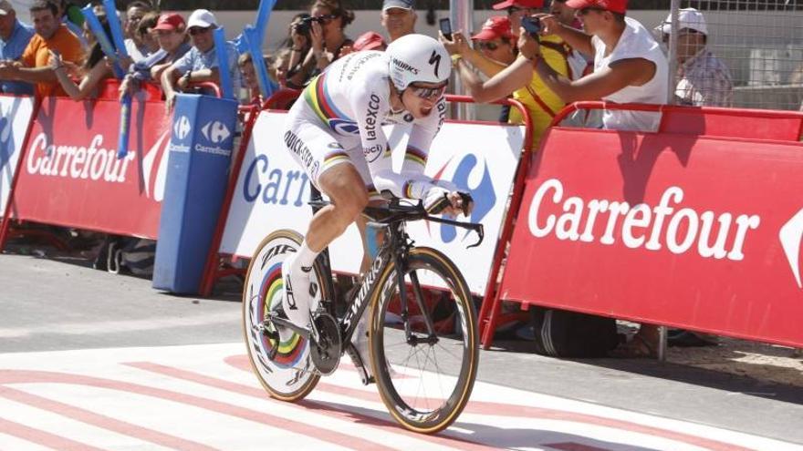 Tony Martin gana la contrarreloj, Contador es el líder y Quintana se cae