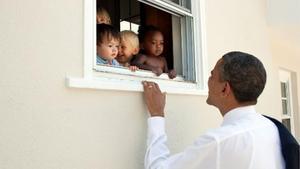 Obama, en la foto con la que acompañó a su tuit.