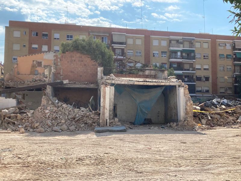 Las obras de Orriols derriban el histórico restaurante Casa Balaguer