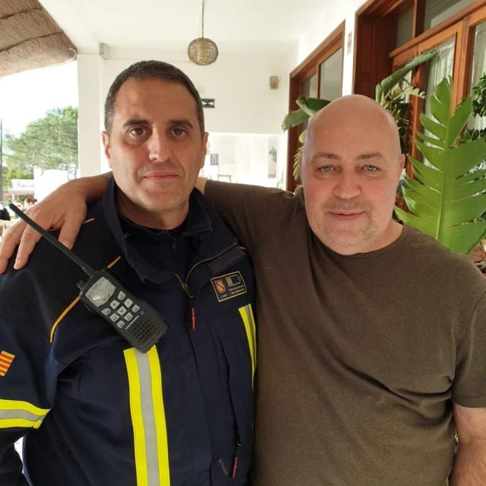 El padre de ben Garland con Pablo Gárriz, de Emergencias 112.