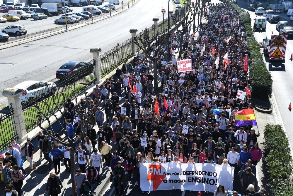 Protestas durante la huelga de enseñanza