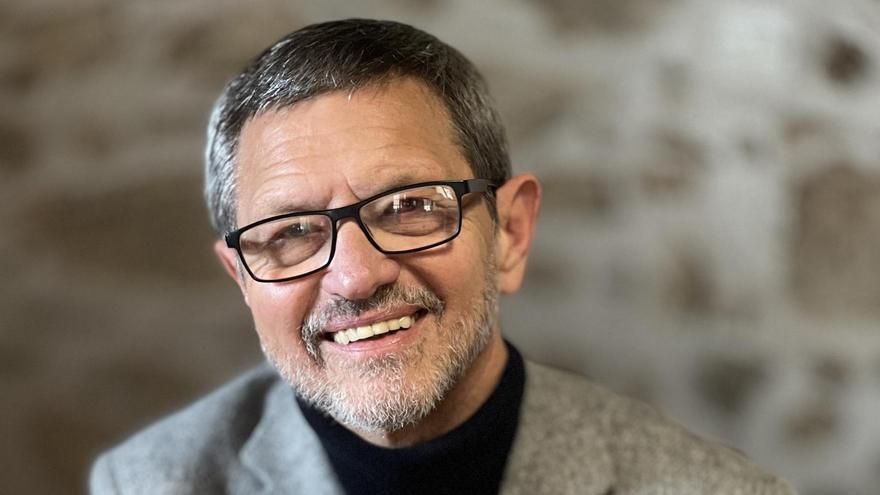 Claude Béata, etólogo: &quot;De los gatos podemos aprender a vivir al lado del otro, del diferente&quot;