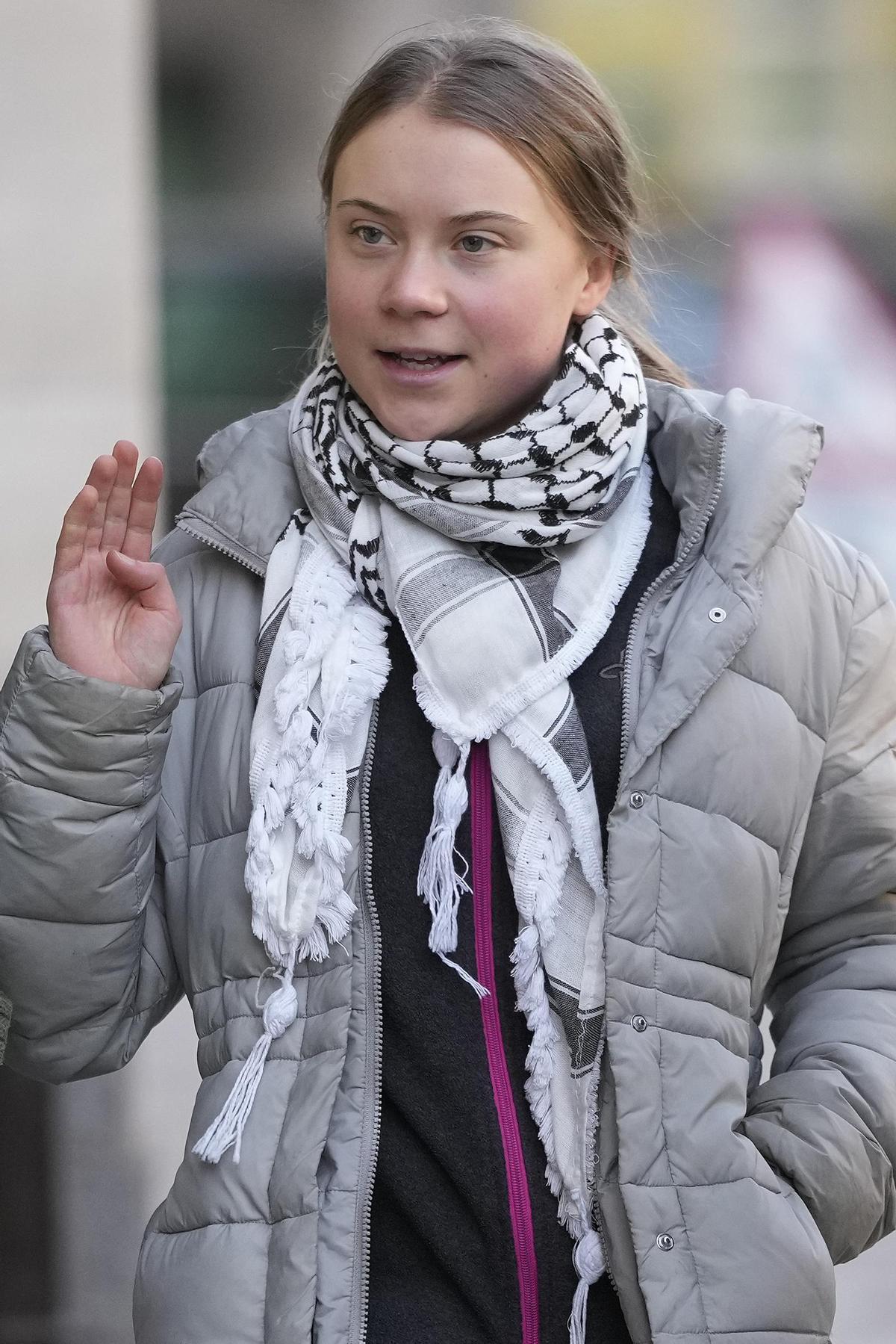 Greta Thunberg llega a su juicio en Londres
