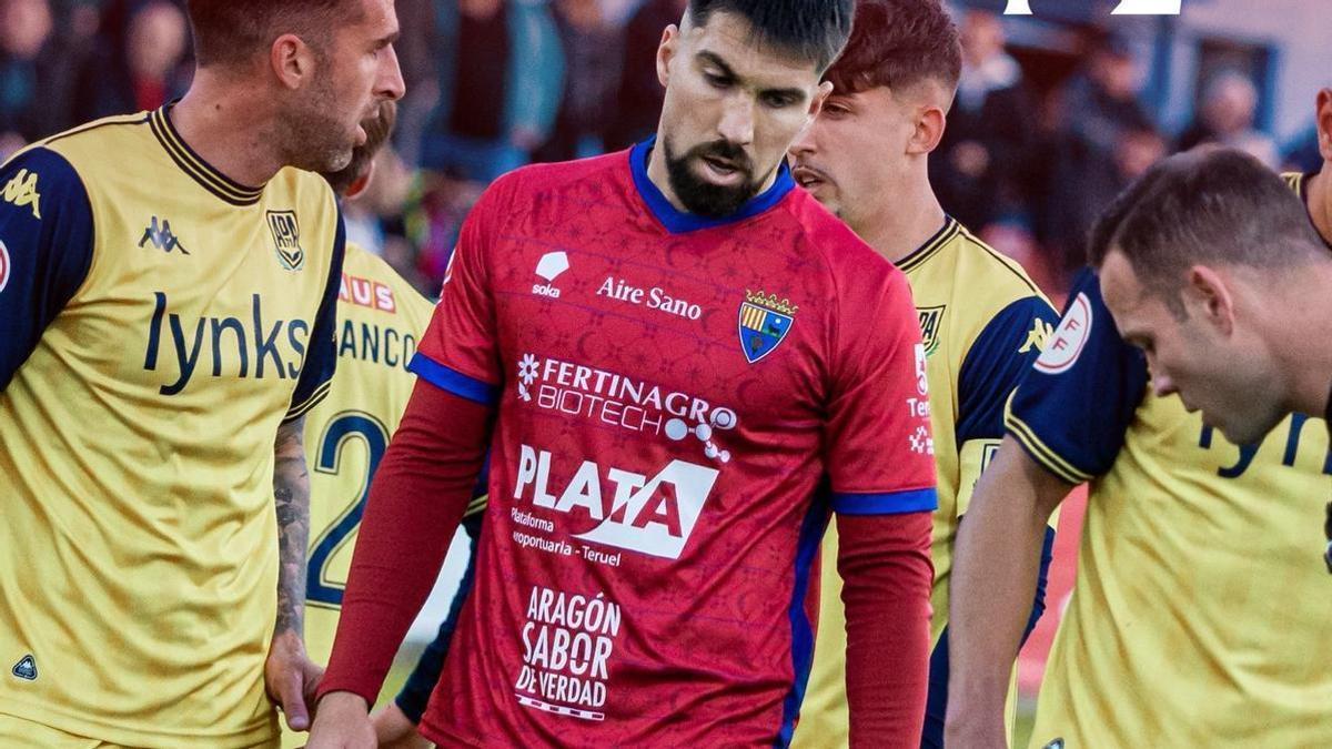 El CD Teruel pierde en casa con remontada del Alcorcón.