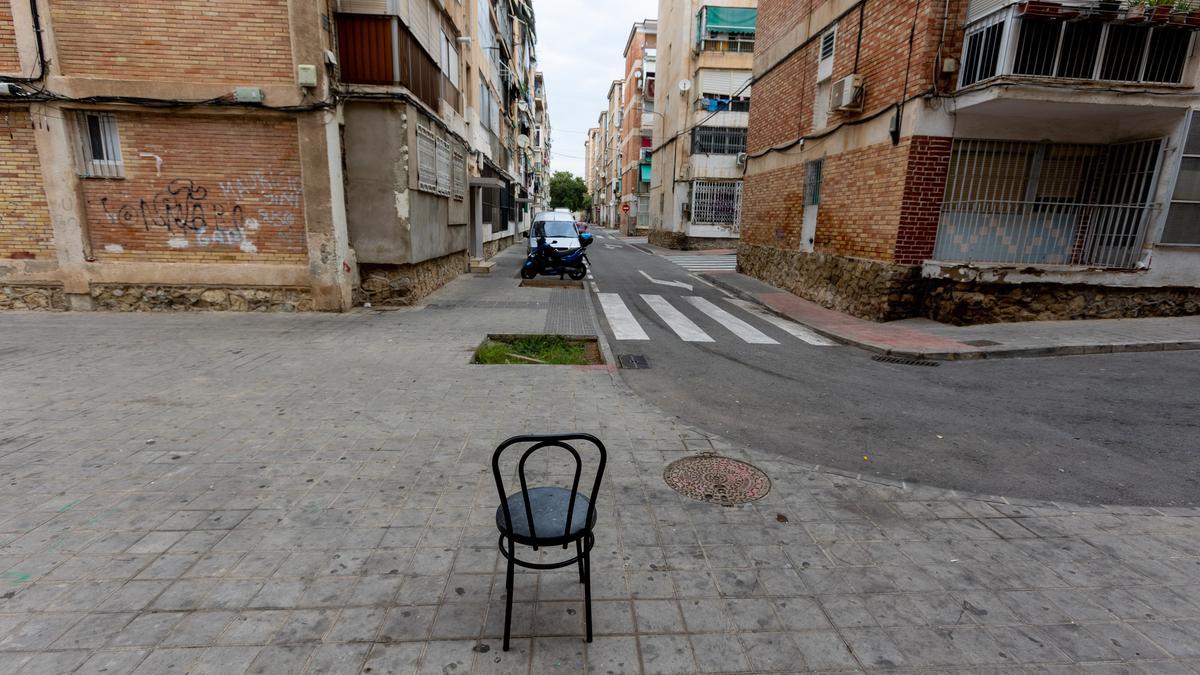 Una calle en el barrio alicantino de Colonia Requena.