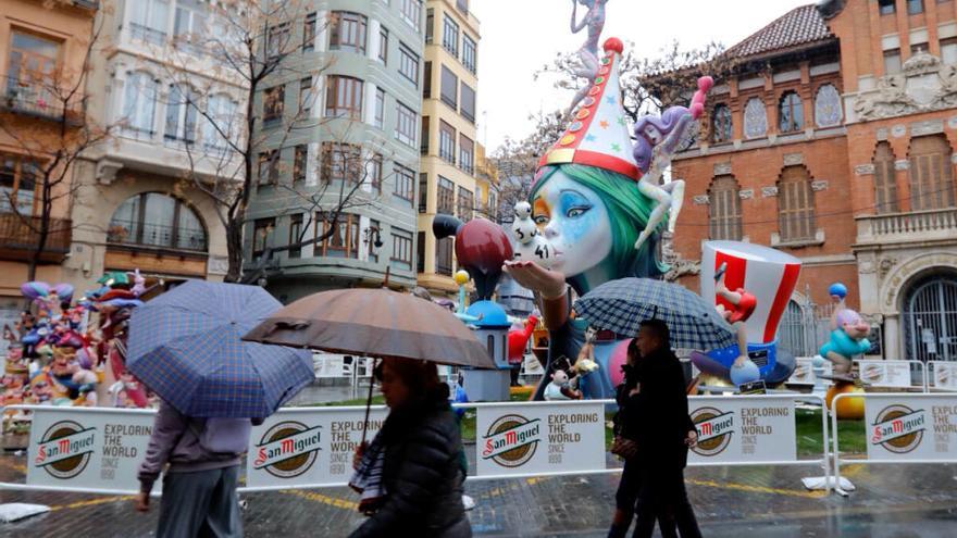 El tiempo en Fallas en València anuncia posibles lluvias.