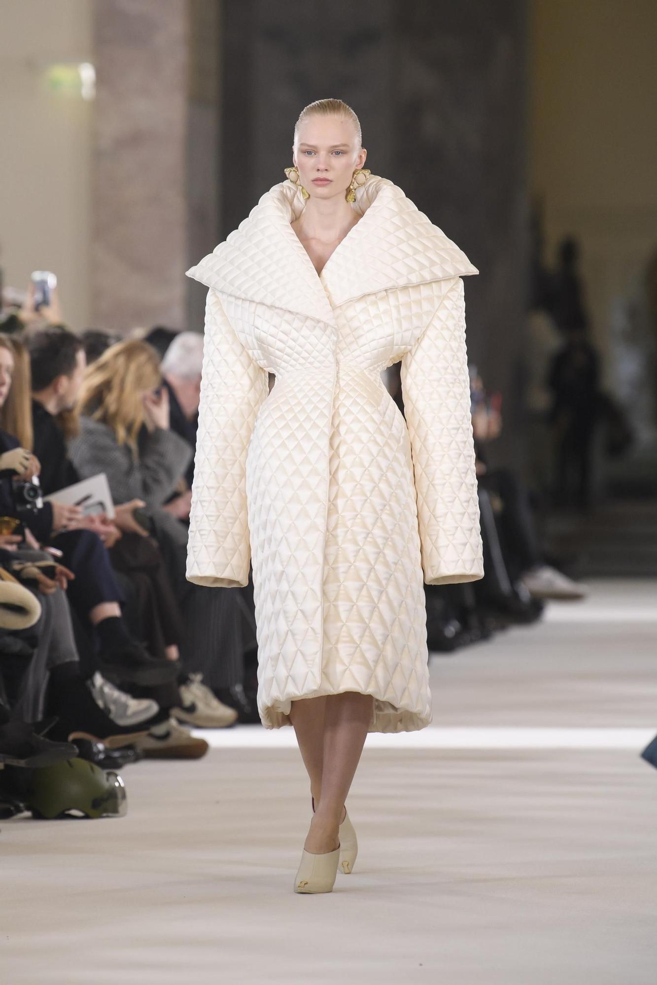 Schiaparelli Alta Costura Primavera Verano 2023