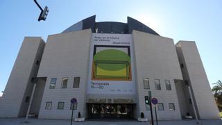 Se desprende otro trozo de techo en el Palau de la Música