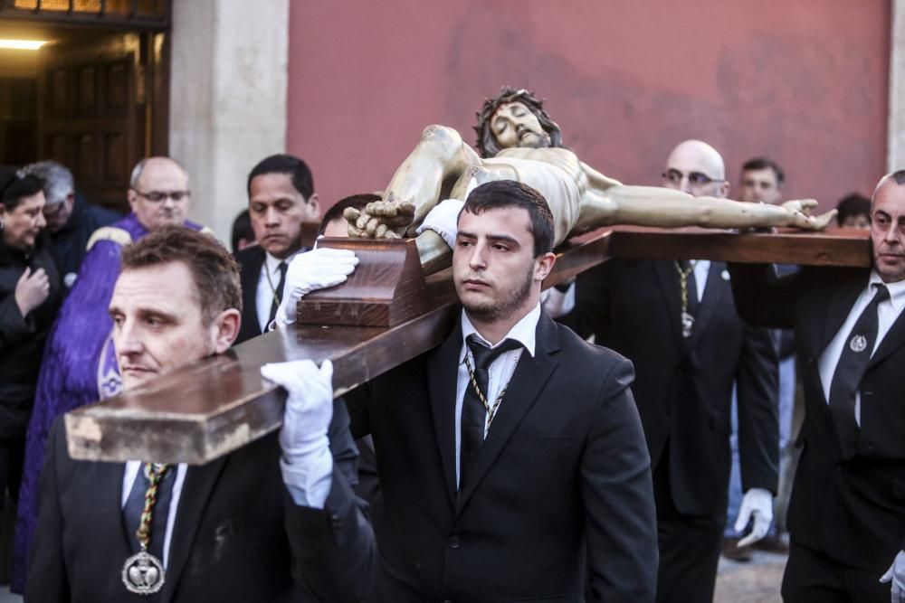 Vía Crucis de la Hermandad de Los Estudiantes