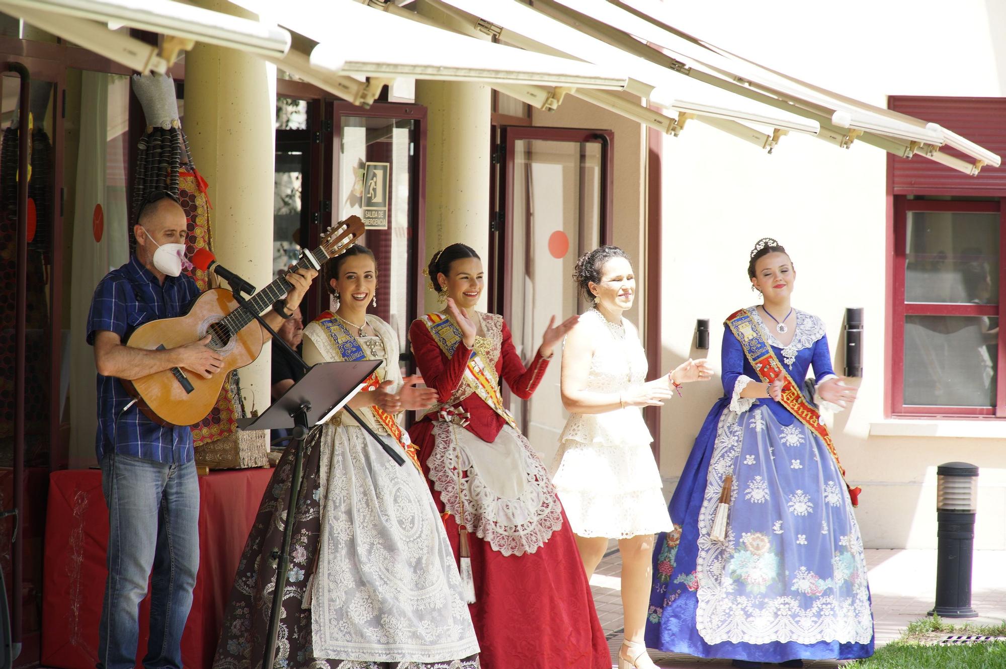 Revive el día grande de Santa Quitèria en Almassora con Les Calderes y la mascletà