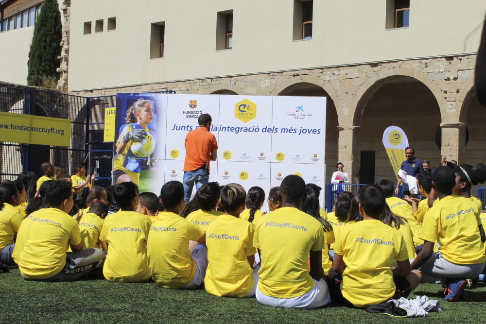 Diferents moments de la inauguració del Cruyff Cou