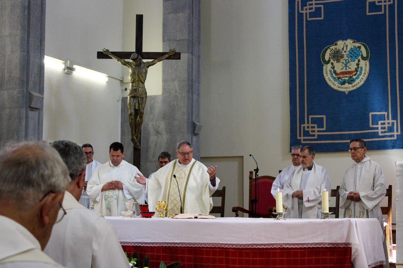 El clero grancanario celebra la fiesta de San Juan de Ávila en Tafira