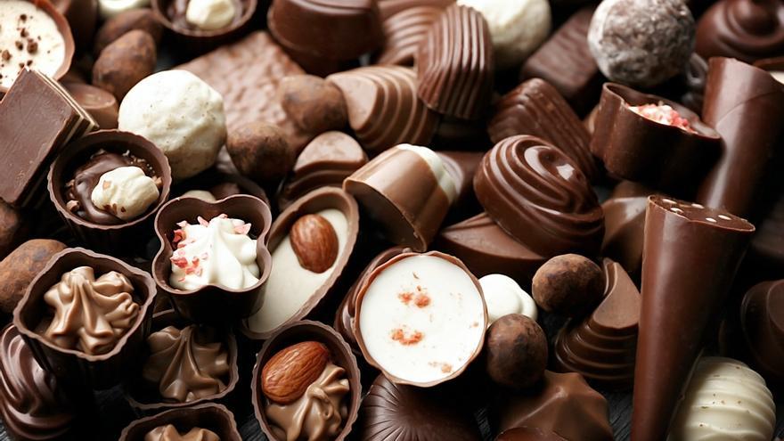 Así son las recetas más fáciles de bombones de chocolate