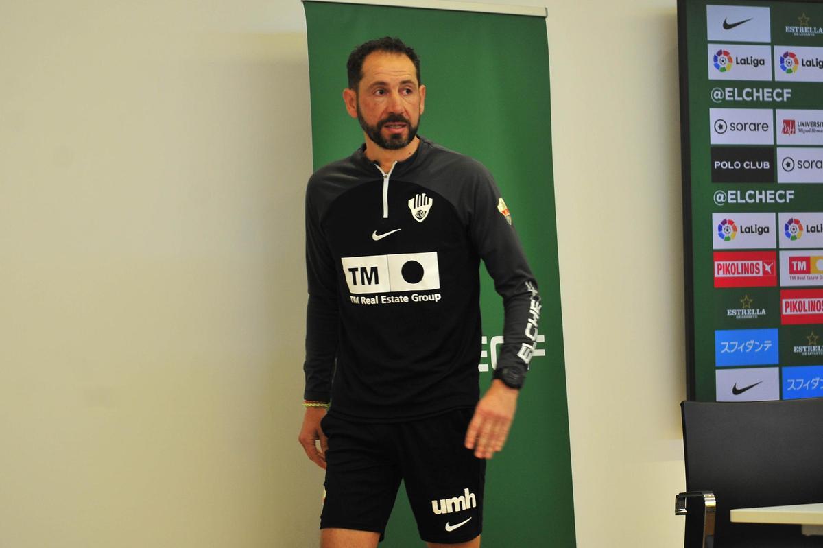 Pablo Machín, durante su etapa como entrenador del Elche