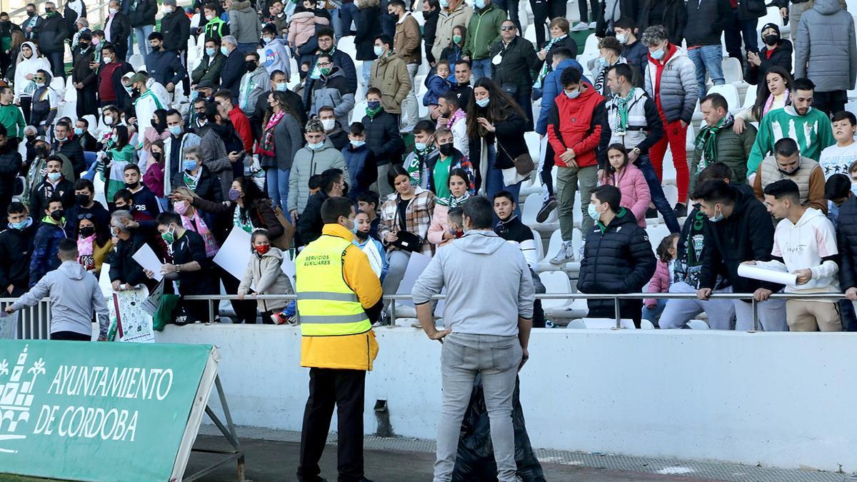 Las imágenes del Córdoba CF - Panadería Pulido