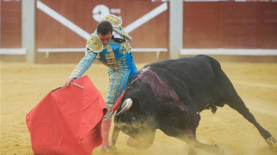 Al desnudo con los de Alcurrucén