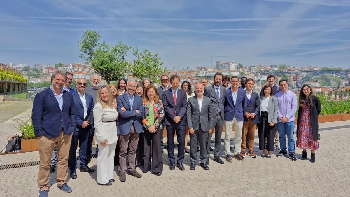 Participantes en la jornada «Conectar para crecer», celebrada en Vila Nova de Gaia.