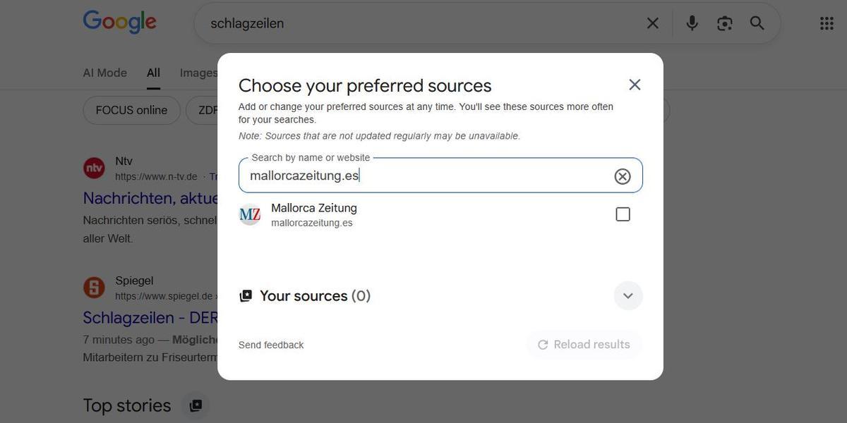 Einfach auf "Top Stories" ("Schlagzeilen") drücken und dann "mallorcazeitung.es" eingeben