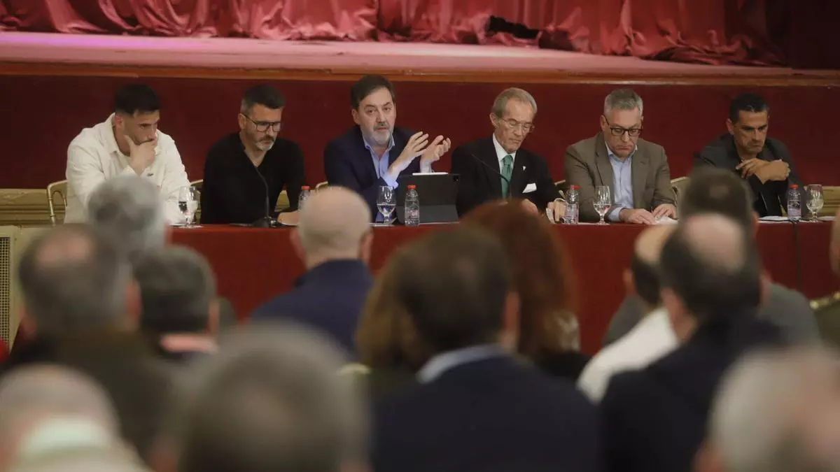 Monterrubio llama a la calma en el Córdoba CF: "En estos momentos hay que mandar un mensaje de tranquilidad"