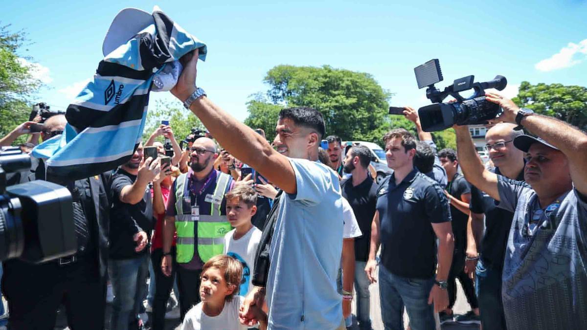 El fichaje de Luis Suárez ha levantado una gran expectación en Brasil