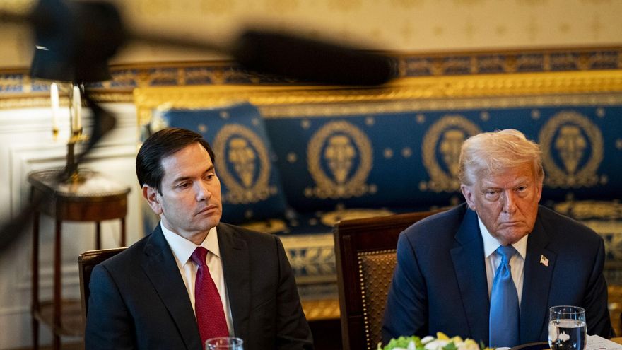 El Departamento de Estado despide a más de 1.300 empleados públicos en EEUU y en el extranjero