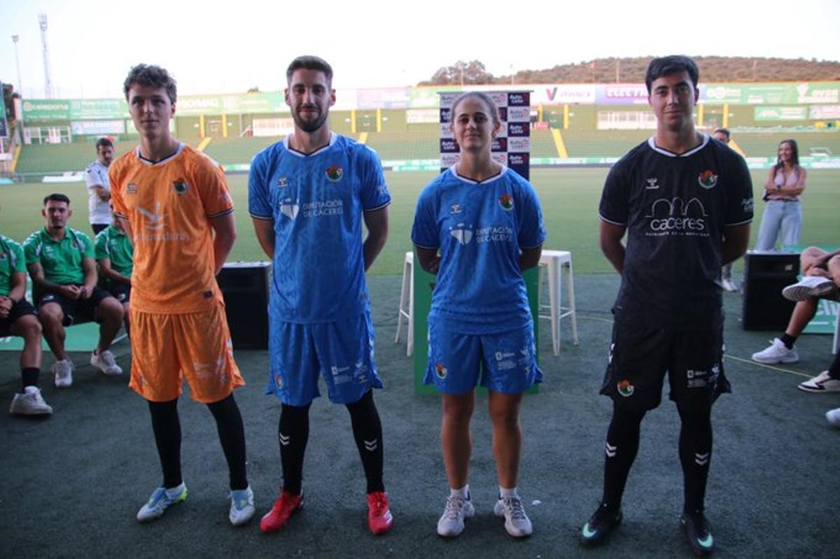 Las equipaciones de los porteros.