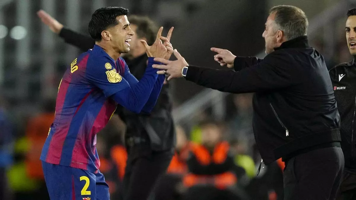 Joao Cancelo: "Hansi es un gran entrenador y una gran persona"