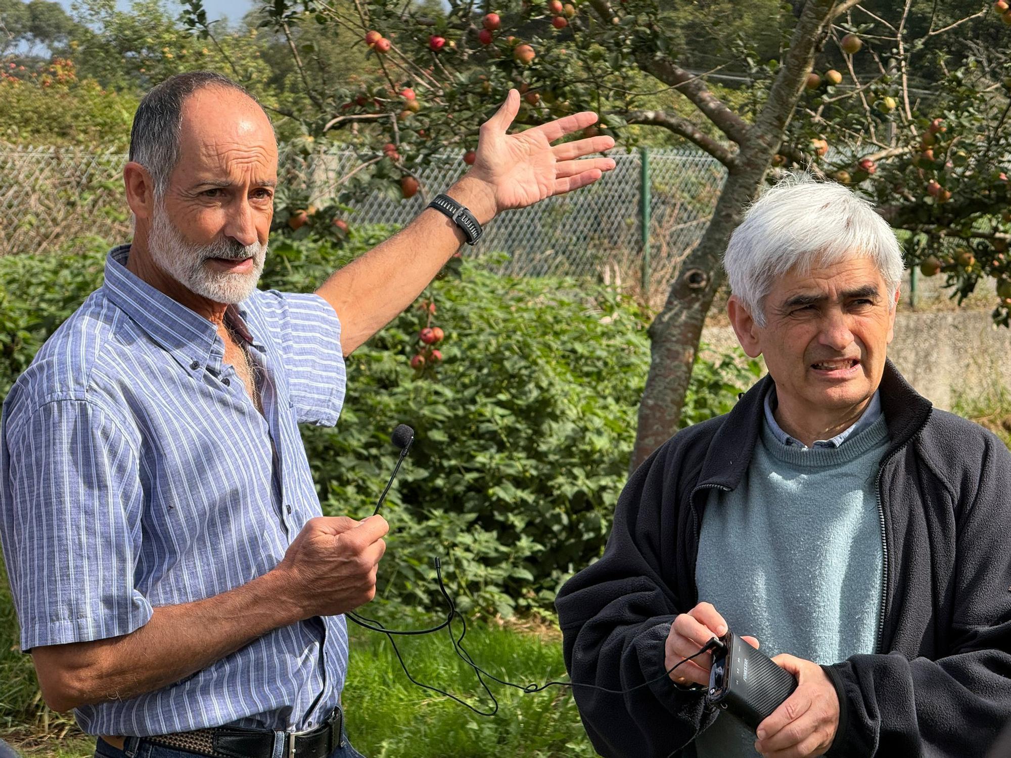 El SERIDA explica sobre el terreno las medidas de protección contra las plagas de roedores en pomaradas