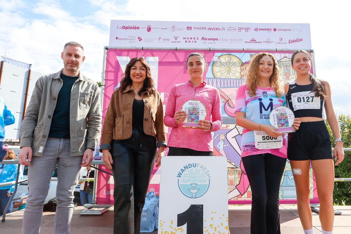 Las imágenes de la entrega de premios de la XI Carrera de la Mujer de Murcia