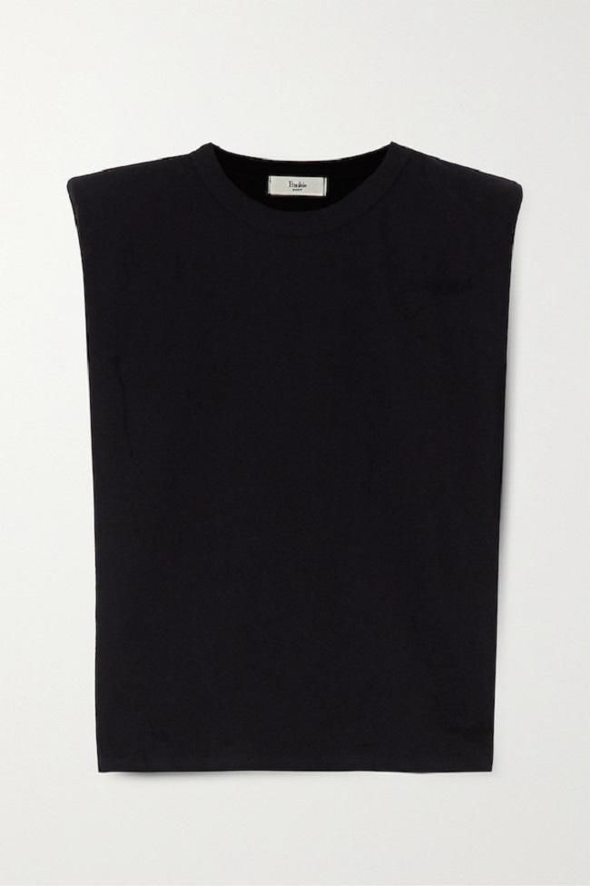 El 'total black'