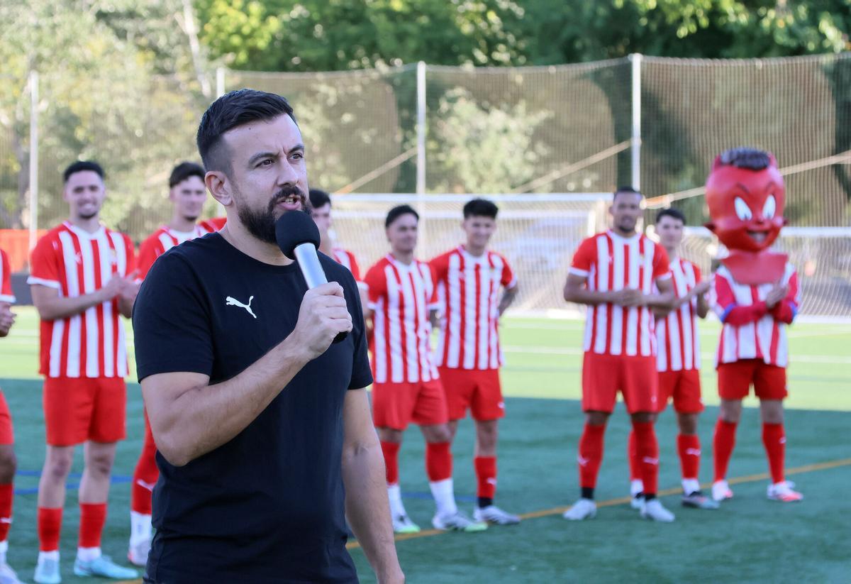 Totes les fotos del partit de Festa Major entre el CE Manresa i L'Hospitalet