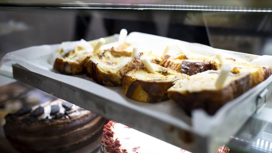 Galería | Innovación y tradición en Cáceres: las torrijas «más golosas»