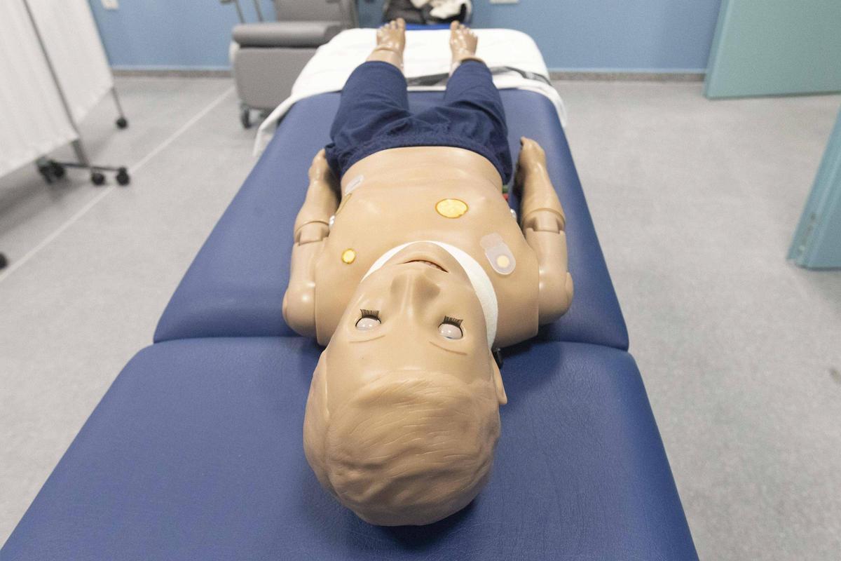 Simuladores inteligentes revolucionan la formación de los futuros médicos