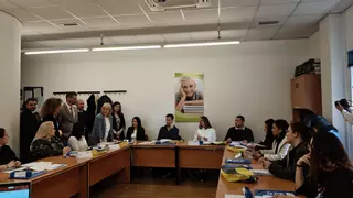 Rutas de transporte, en Benavente, se escribe en femenino