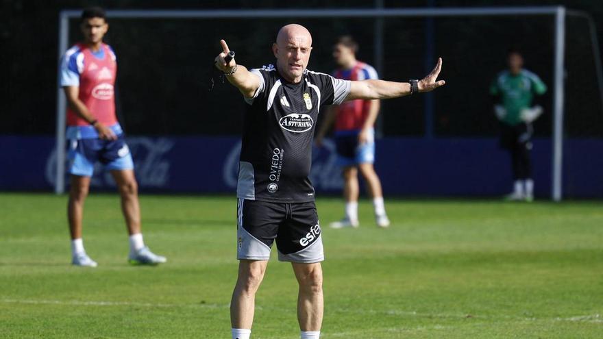 Calero confirma el tiempo de baja de Chaira y habla sobre Hassan: “Es un jugador único, pero hay que encajar la economía del club”