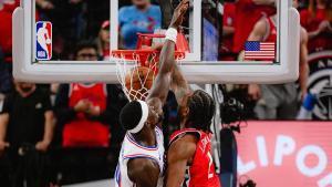 Leonard, jugador de los Clippers