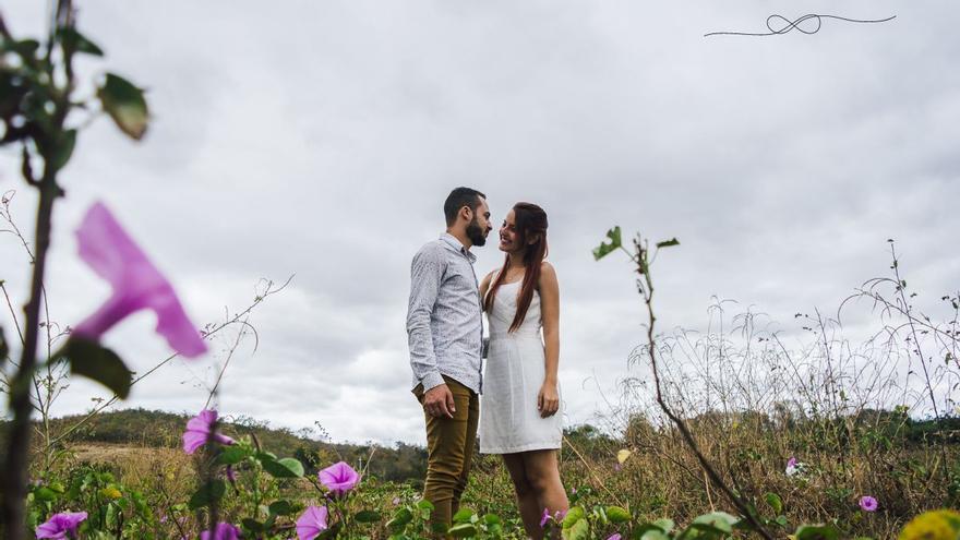 Cómo volver a enamorar a tu pareja con amarres de amor: La guía más completa