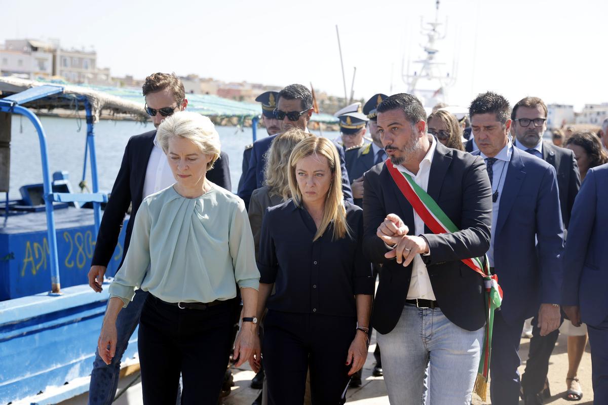 Von der Leyen visita Lampedusa invitada por Meloni