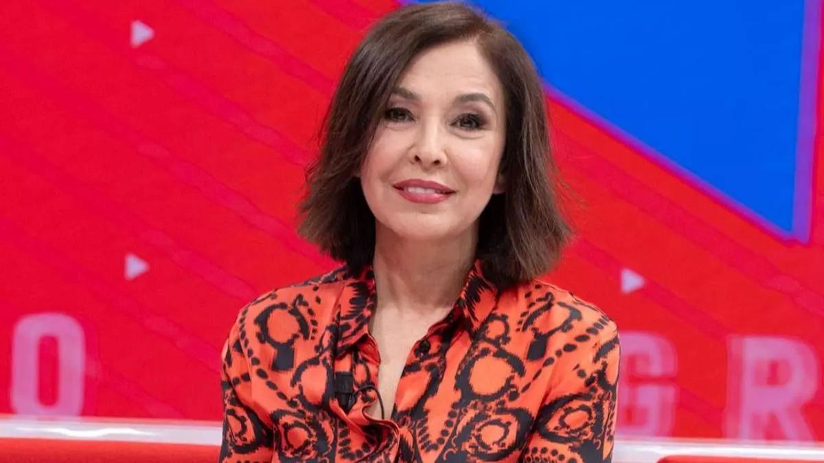 Isabel Gemio en el programa de televisión 'Directo al grano'.