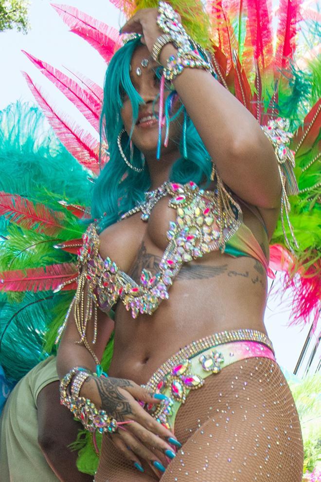 Rihanna explosiva en el Carnaval de Barbados