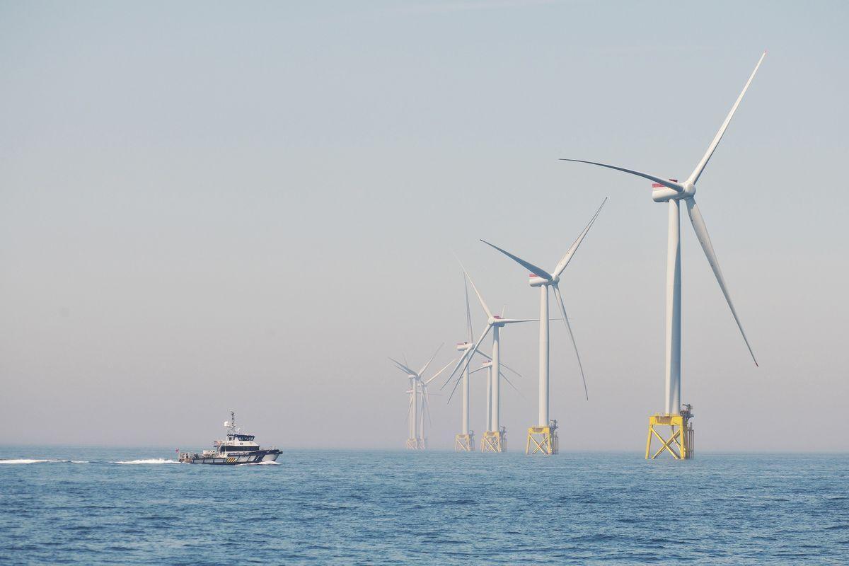 Un parque eólico marino de Iberdrola en aguas del Reino Unido.