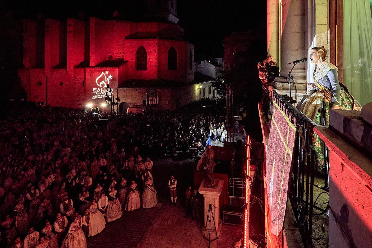 El Pregó i la Crida enceten la programació oficial de les Falles de Gandia 2026
