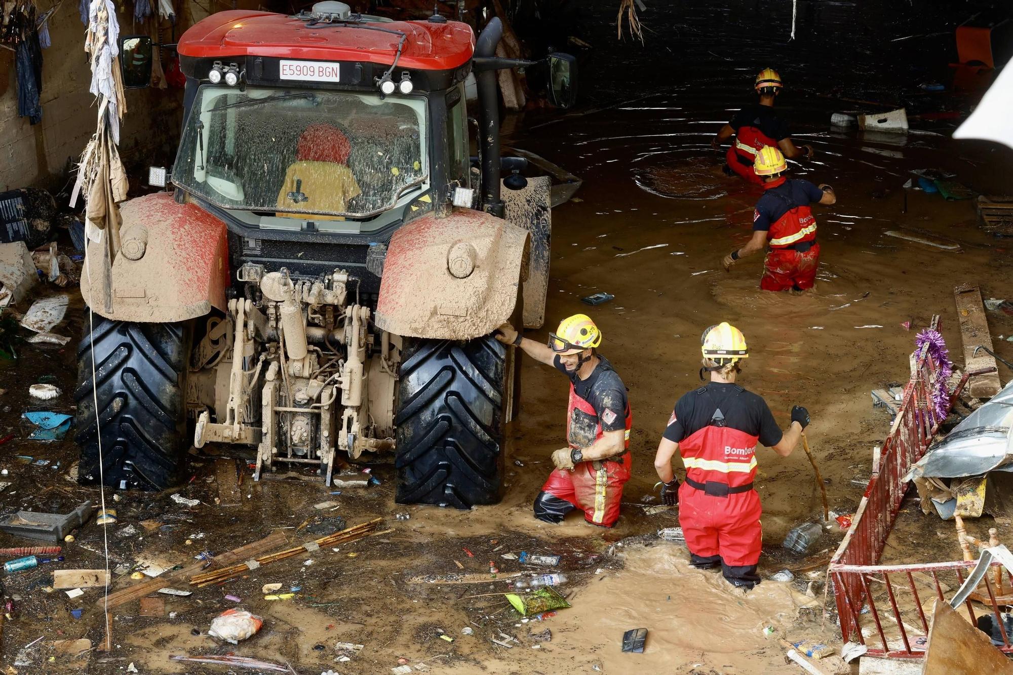 Las imágenes de una semana de miedo, desesperación y solidaridad tras el peor desastre natural vivido por la Comunitat Valenciana