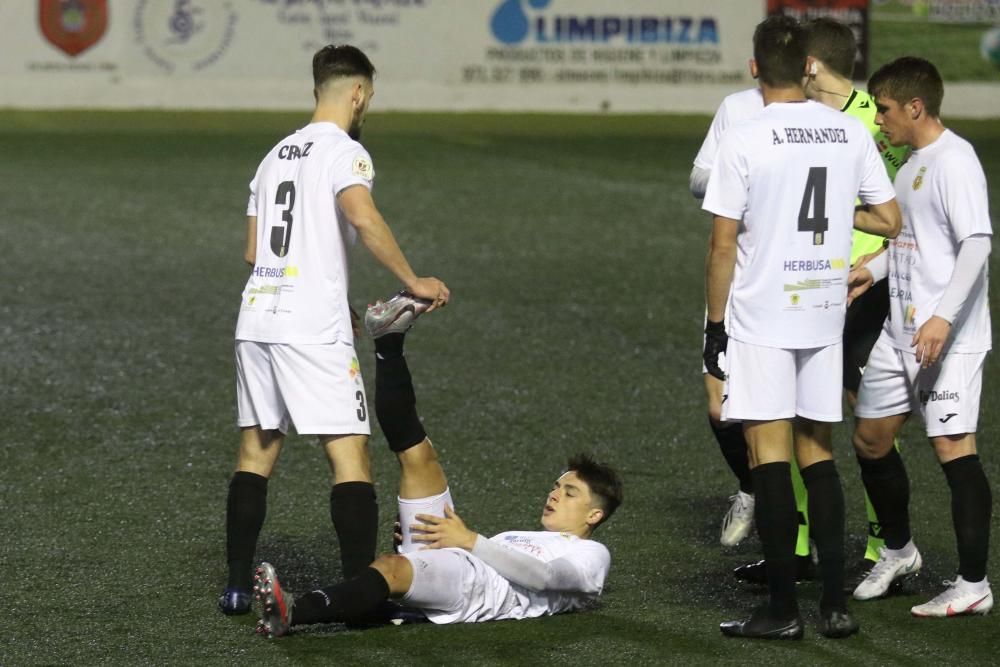 El cuadro santaeulaliense alcanza por primera vez la tercera ronda de la Copa del Rey tras lograr la clasificación en un trabajado encuentro