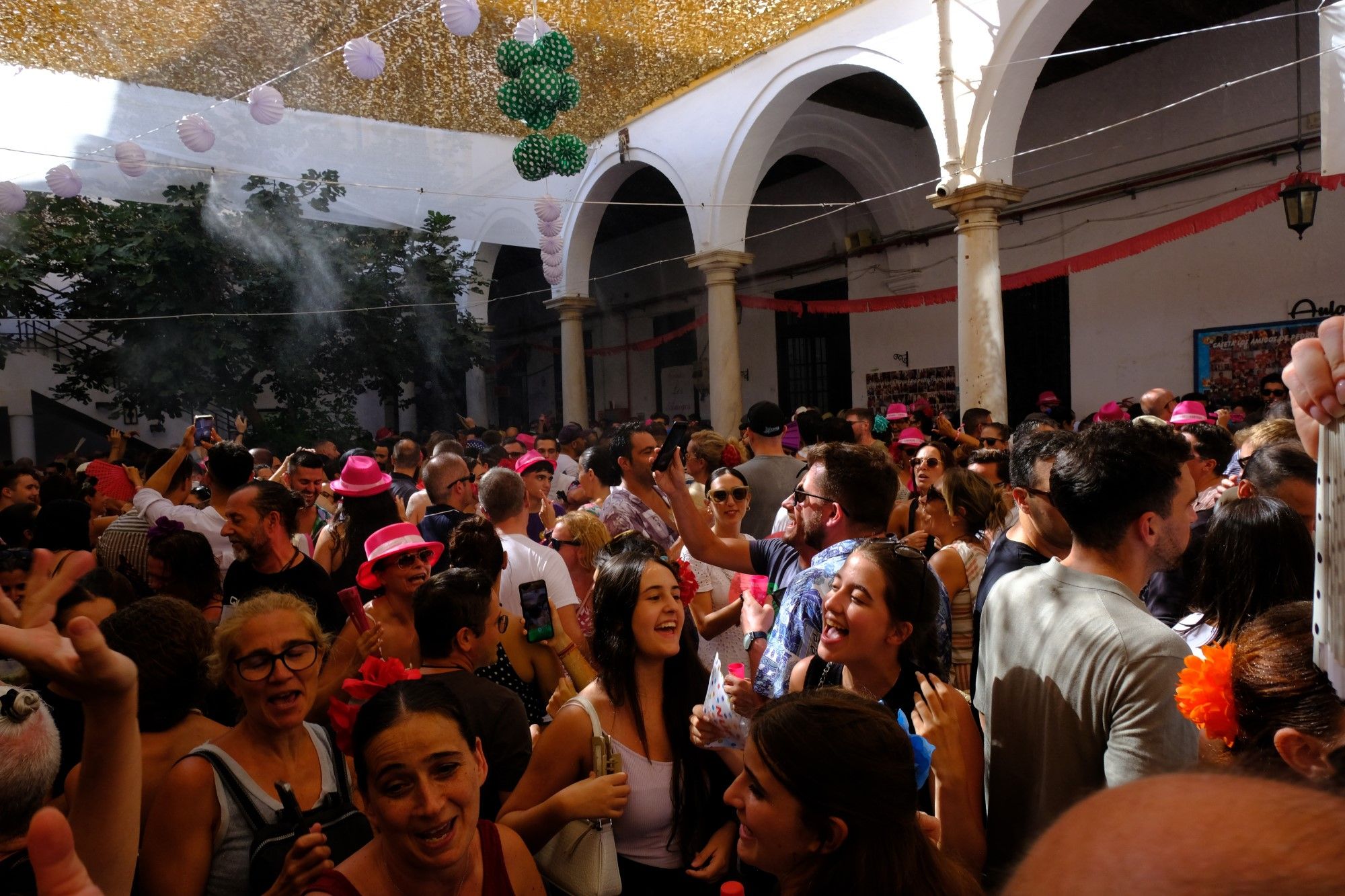 Feria de Málaga 2023 | Las imágenes del lunes de Feria, en el Centro