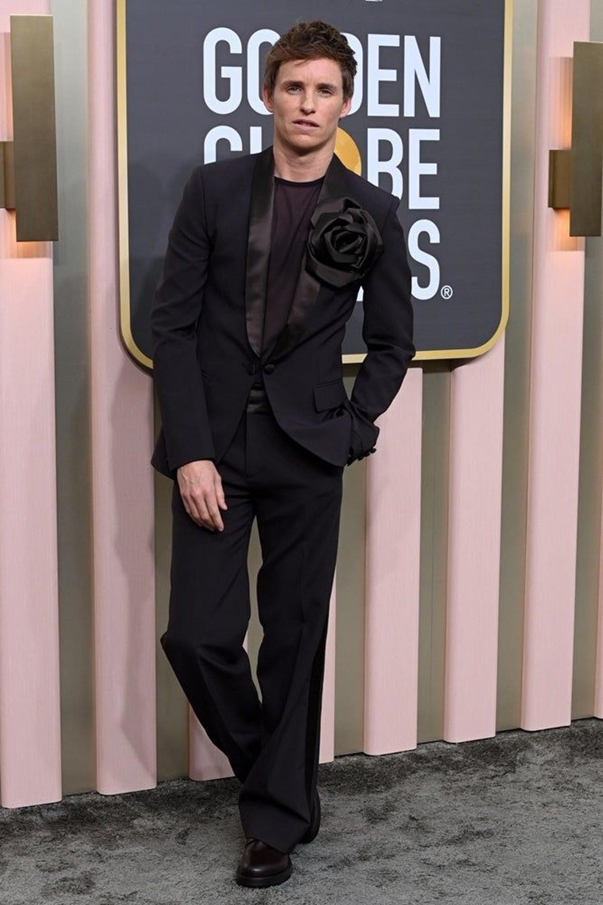 ALFOMBRA ROJA GLOBOS DE ORO 2023: Eddie Redmayne