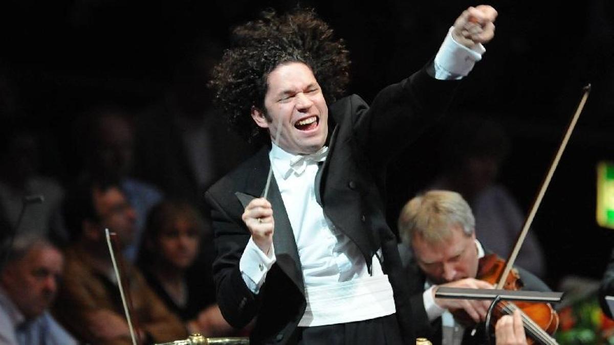 Dudamel no actuará el día 12 en Valencia