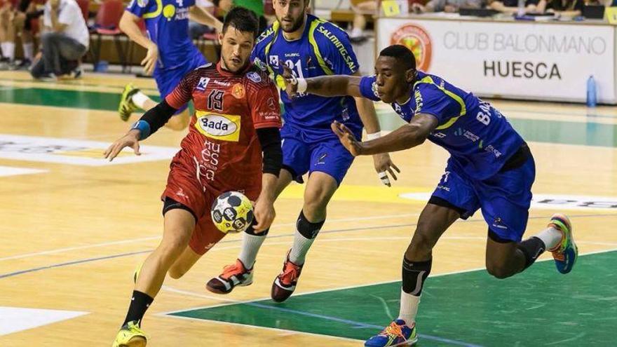 Eloy Félez será jugador del Bada Huesca una temporada más