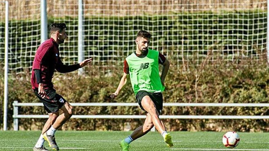 Peru Nolaskoain, durante un entrenamiento con el Athletic.