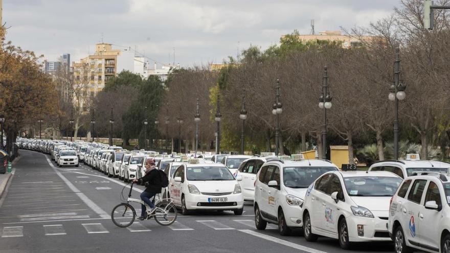 Huelga de taxis en València.